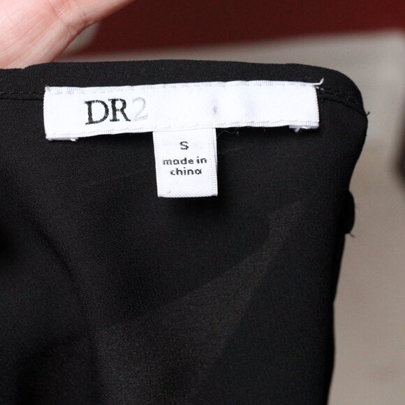 DR2 Black V-Neck Blouse - Picture 11 of 12